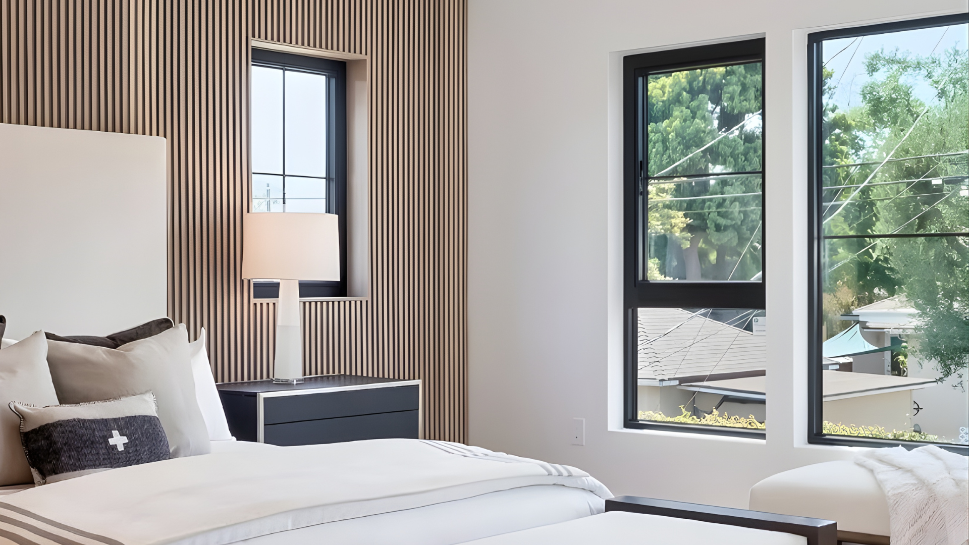 VLX 500 Single & Double Hung Window in Miami, FL | TruePane Windows & Doors - detail 4